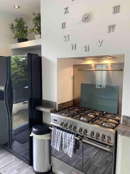 リザム・セント・アンズ 2 Bed Sleeps 6 Beach Retreat St Annes On Seaヴィラ エクステリア 写真