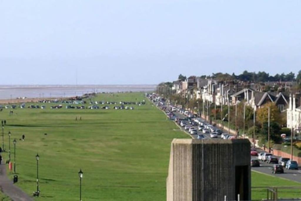 リザム・セント・アンズ 2 Bed Sleeps 6 Beach Retreat St Annes On Seaヴィラ エクステリア 写真