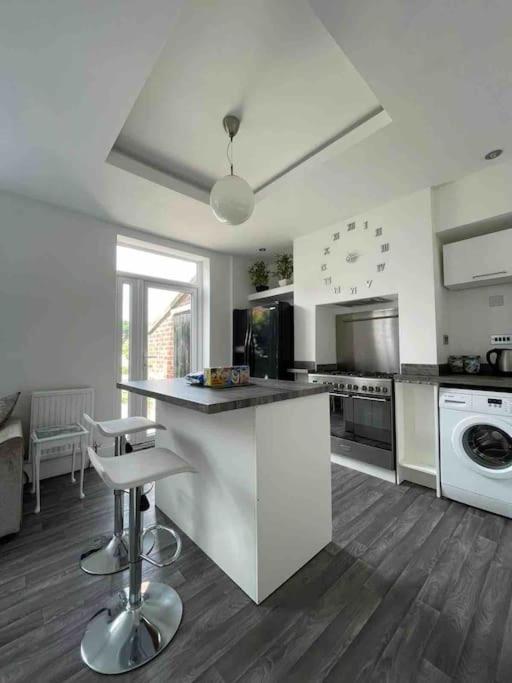 リザム・セント・アンズ 2 Bed Sleeps 6 Beach Retreat St Annes On Seaヴィラ エクステリア 写真